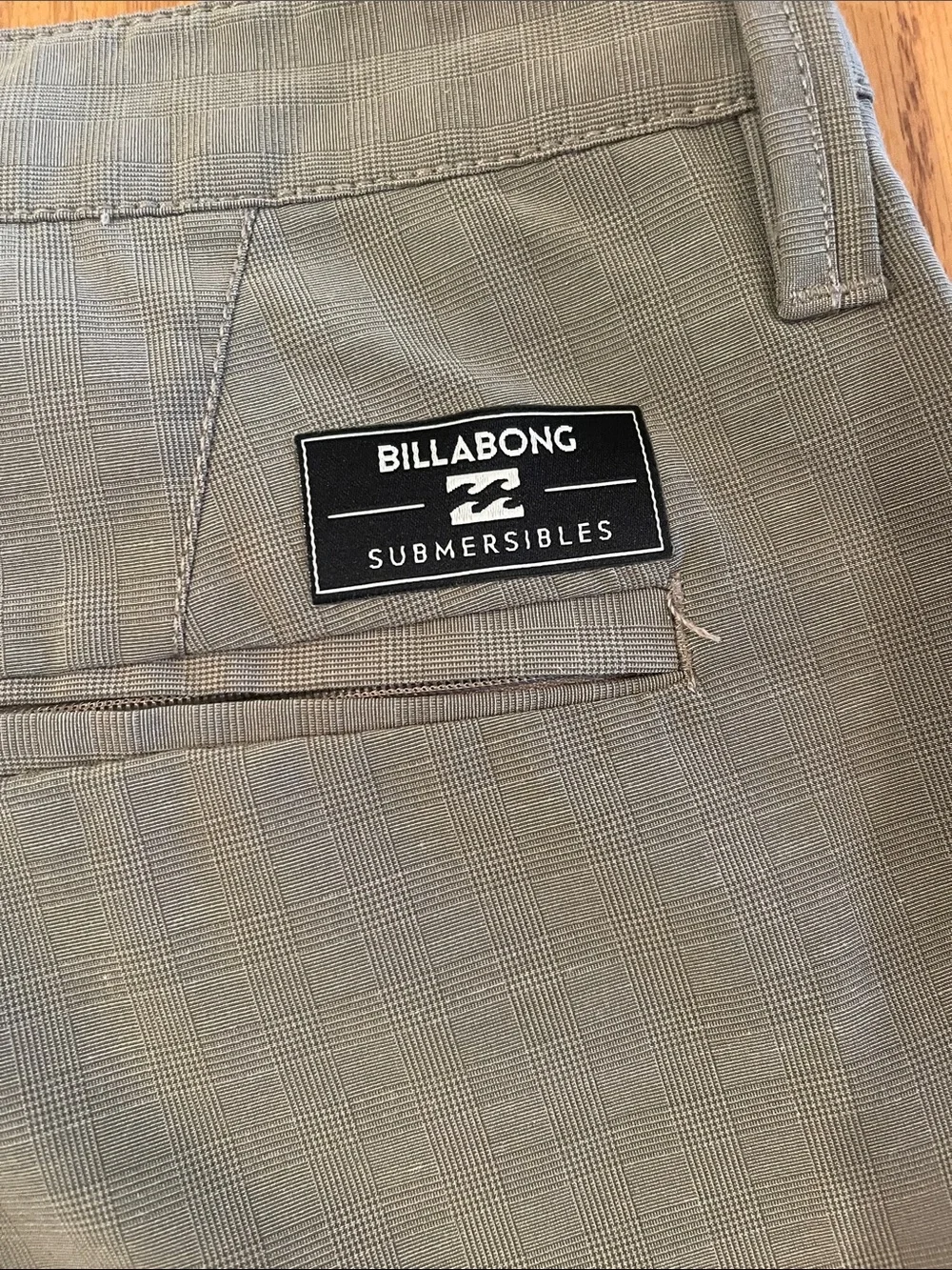Billabong Men's Slate Gray Flat Front Shorts